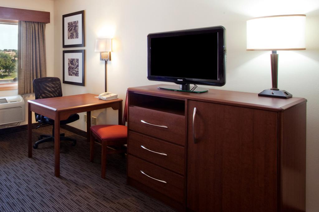 Americinn Lodge & Suites Of Oakdale/St. Paul Номер фото